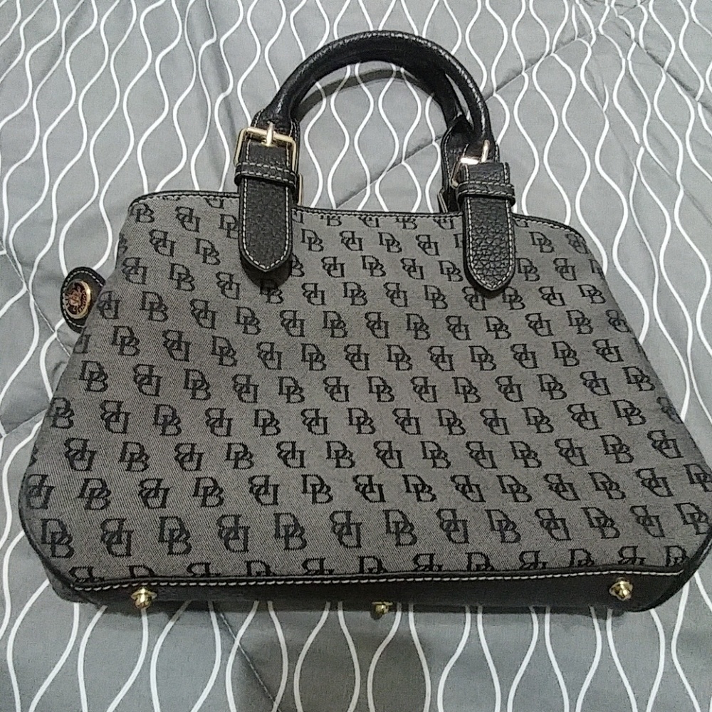 DOONEY & BOURKE